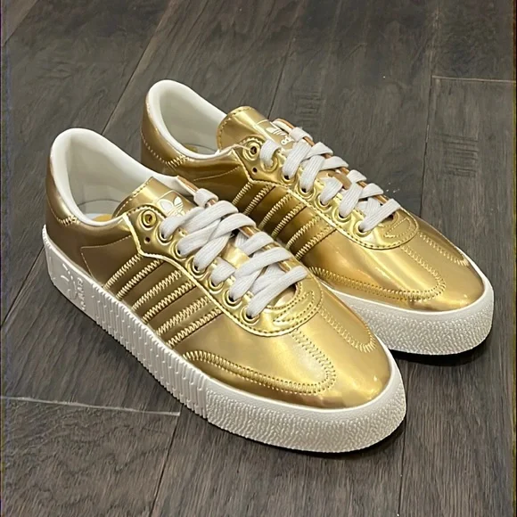 adidas gazelle silver green womens adidas Women's Samba OG Shoes, Size 8.5, Gold main image 0